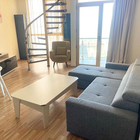 Sea View Apartment Батуми Экстерьер фото