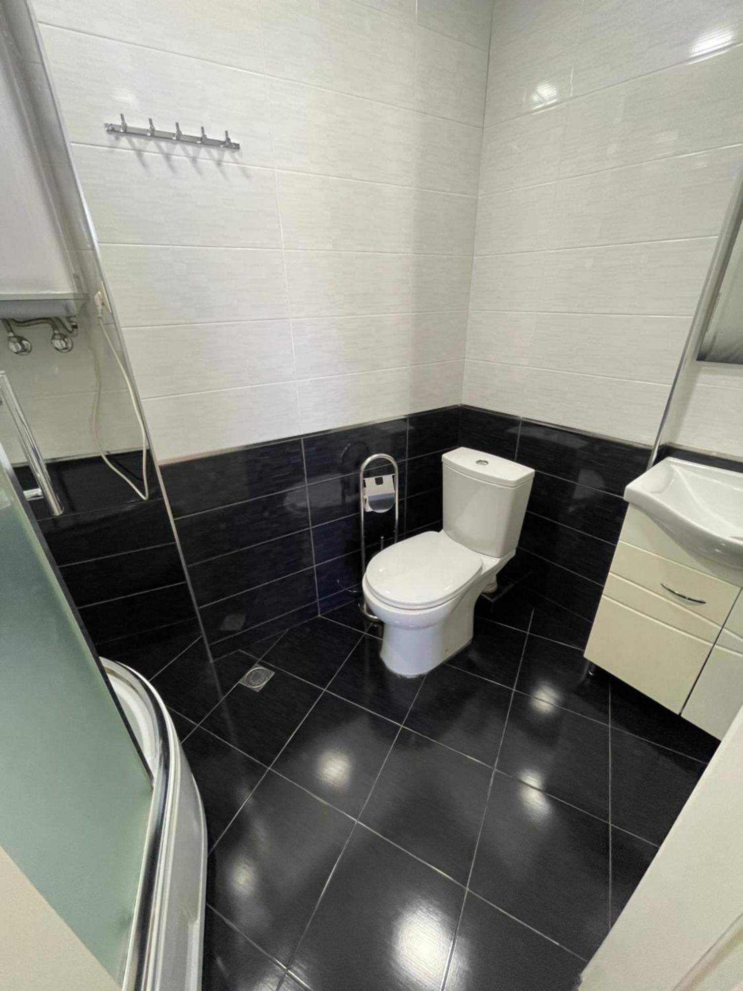 Sea View Apartment Батуми Экстерьер фото