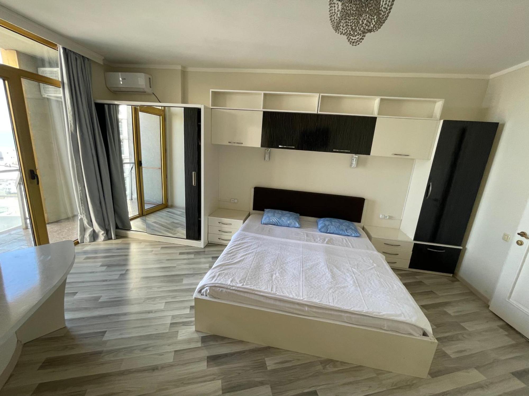 Sea View Apartment Батуми Экстерьер фото