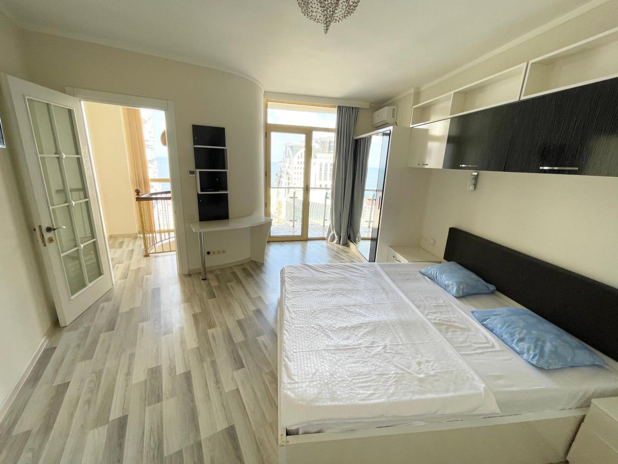 Sea View Apartment Батуми Экстерьер фото