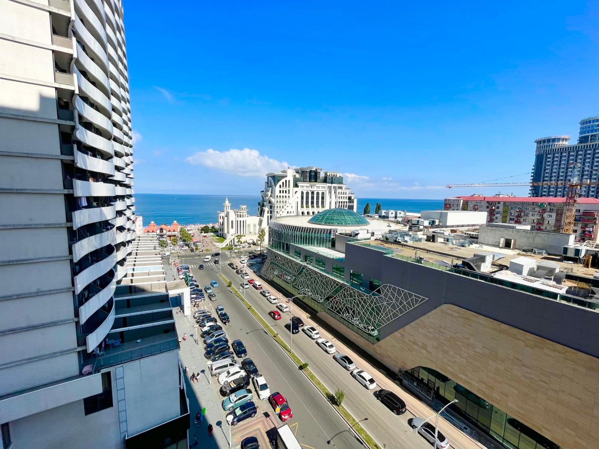 Sea View Apartment Батуми Экстерьер фото